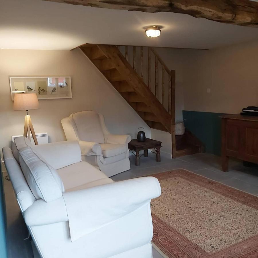Pagéas Beautiful 2 Bed Cottage With Swimming Pool מראה חיצוני תמונה